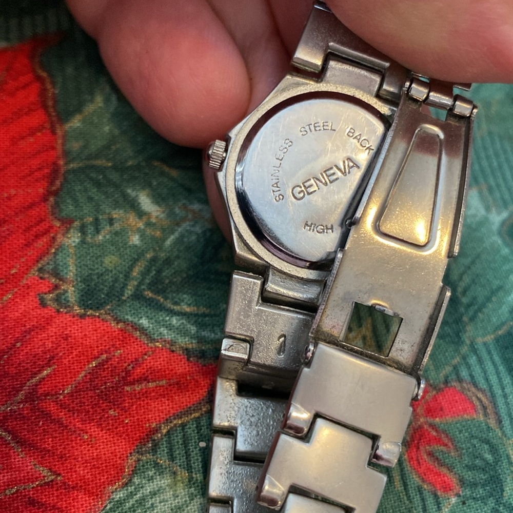 Geneva Watch - Picture 4 of 5
